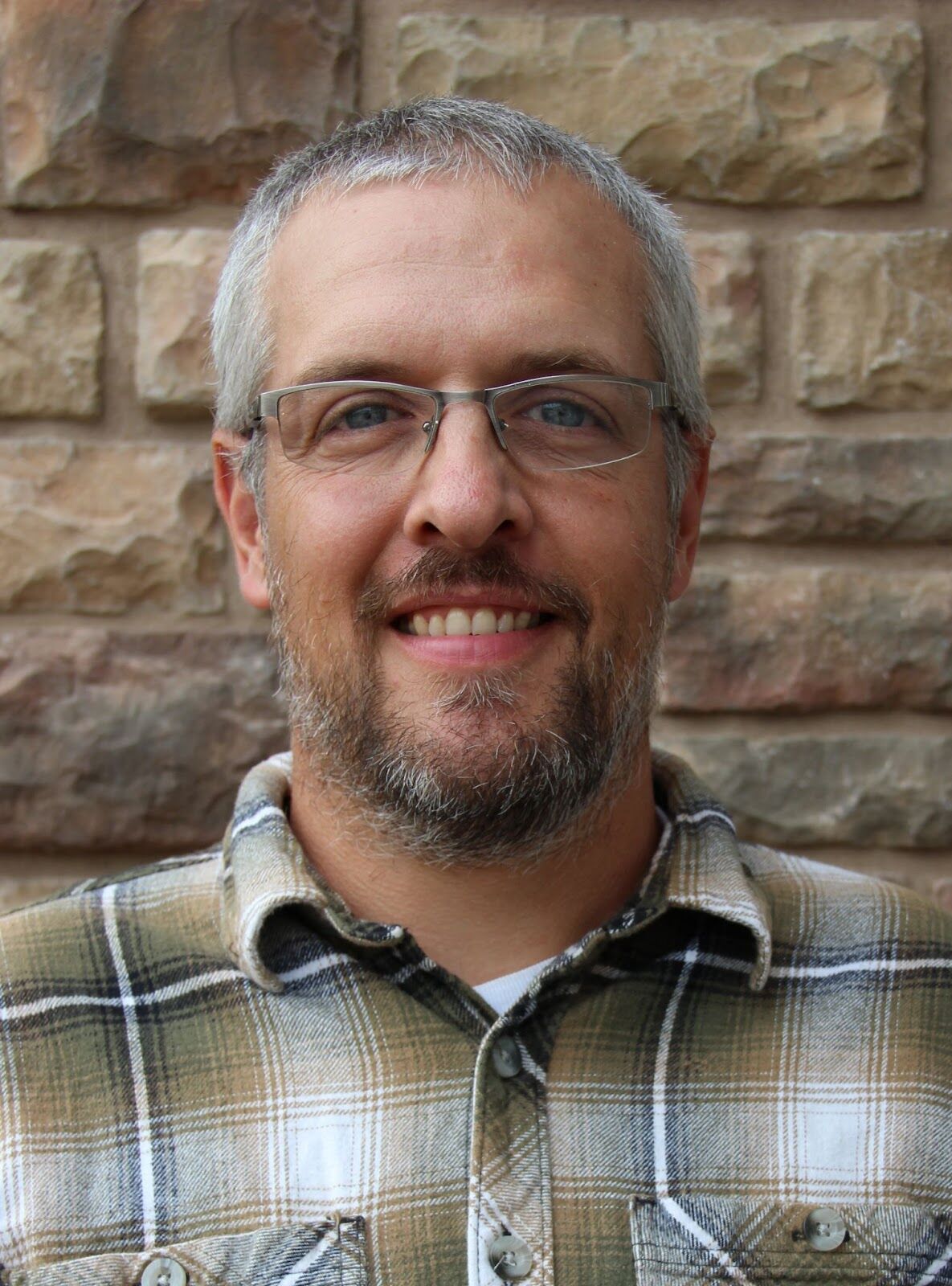 Patrick Richter headshot.jpg